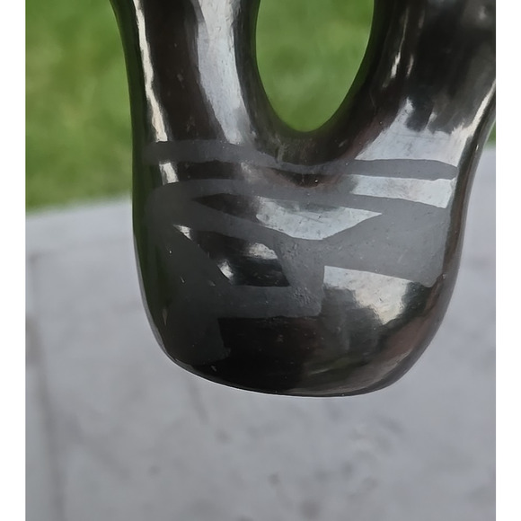 Santa Clara Pottery Matte on Black Wedding Vase P Tafoya 3"h x 3"w Phyllis - Picture 7 of 15